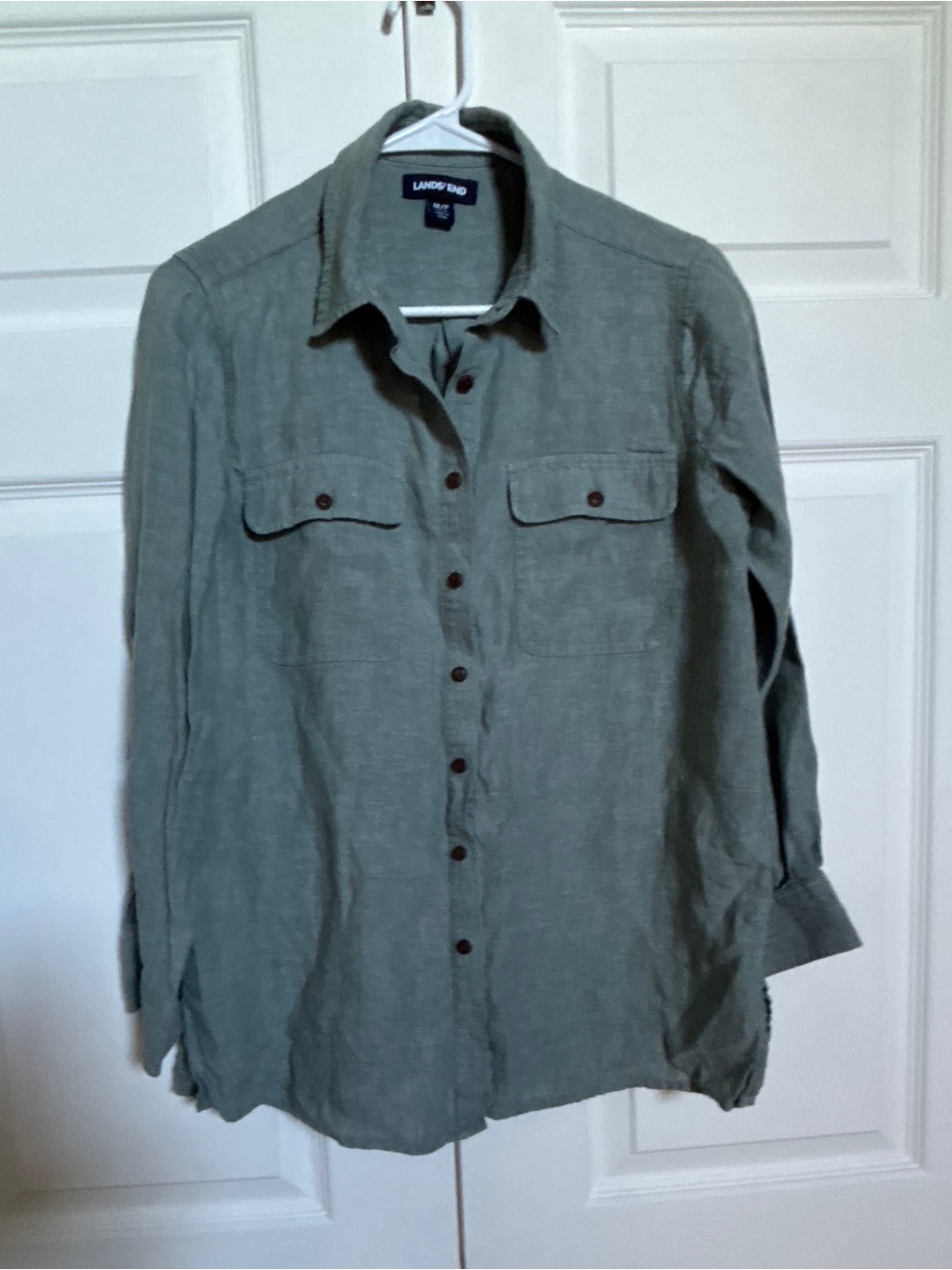 Lands’ End 100% Linen Shirt Women’s M Petite Sage Green Button Front Pockets
